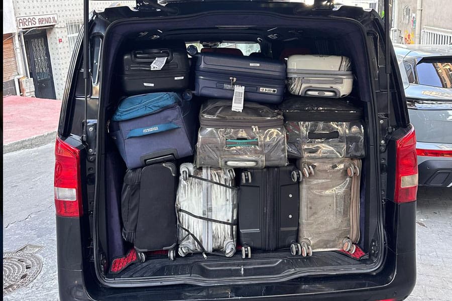 مرسيدس فيتو